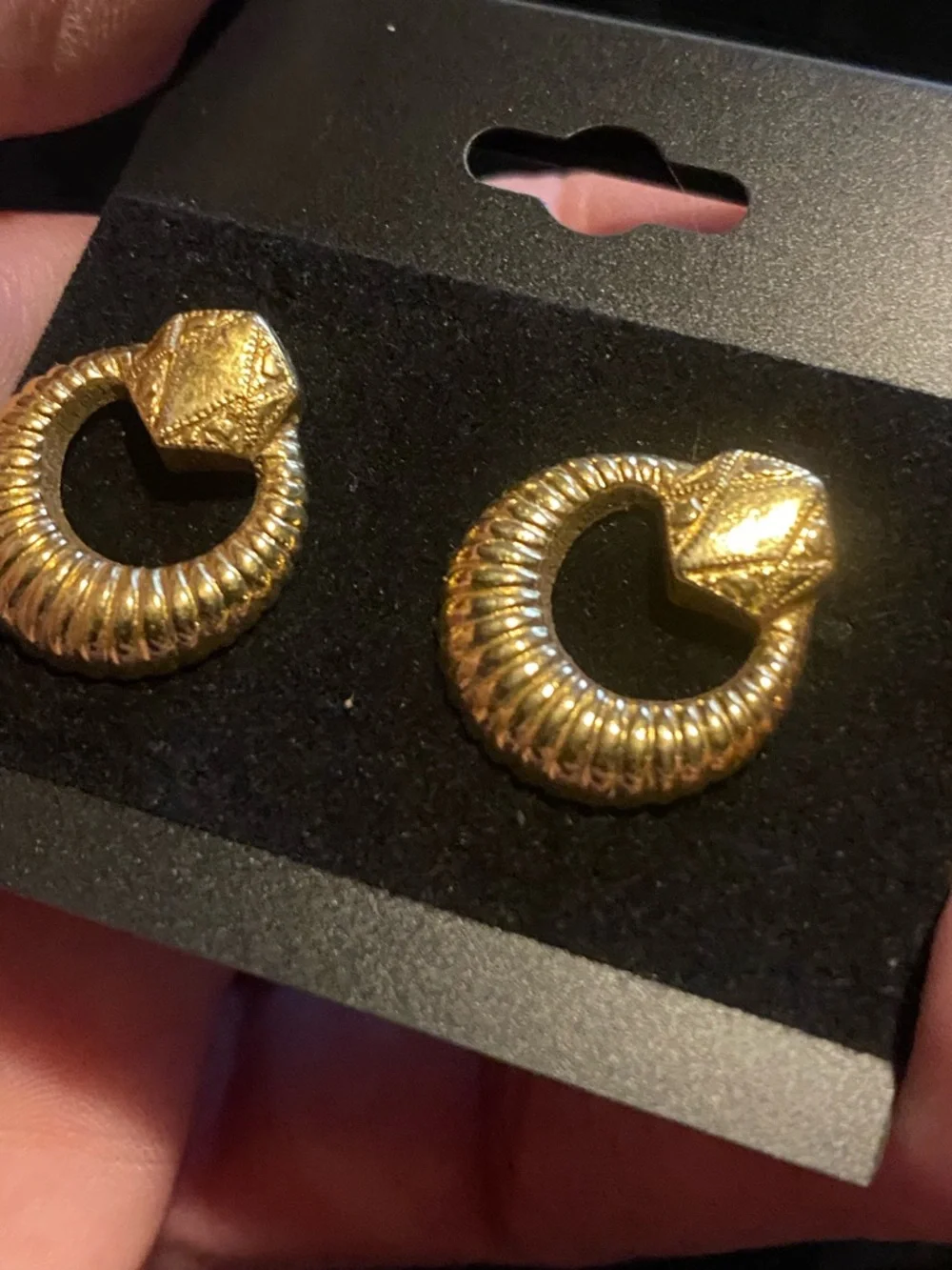 GOLD VINTAGE knocker style hoops(gold tone) - Picture 8 of 8